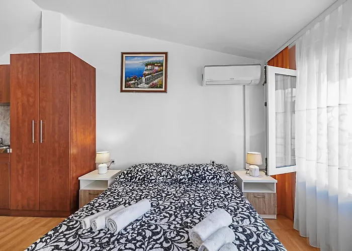 Stunning In * Vodice